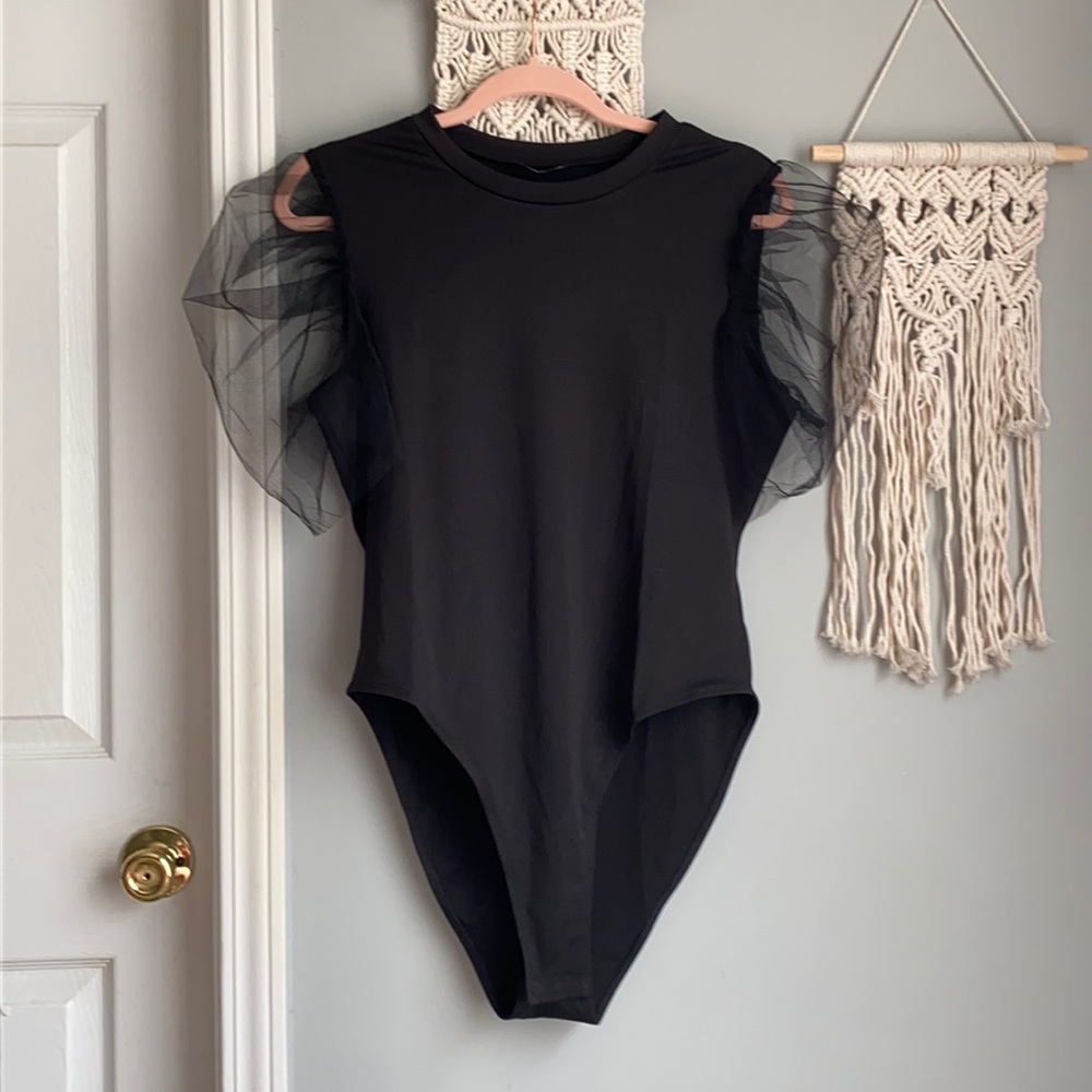 Black Puff Sleeve Bodysuit